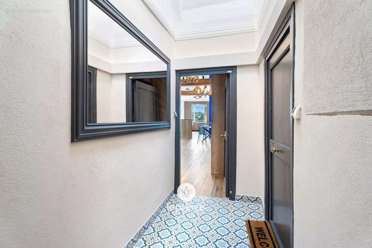 Appartement à VILLEFRANCHE-SUR-MER