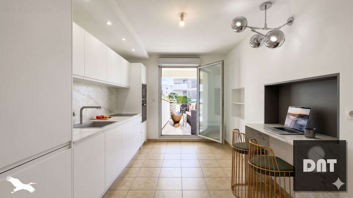 Appartement à MARSEILLE-2E