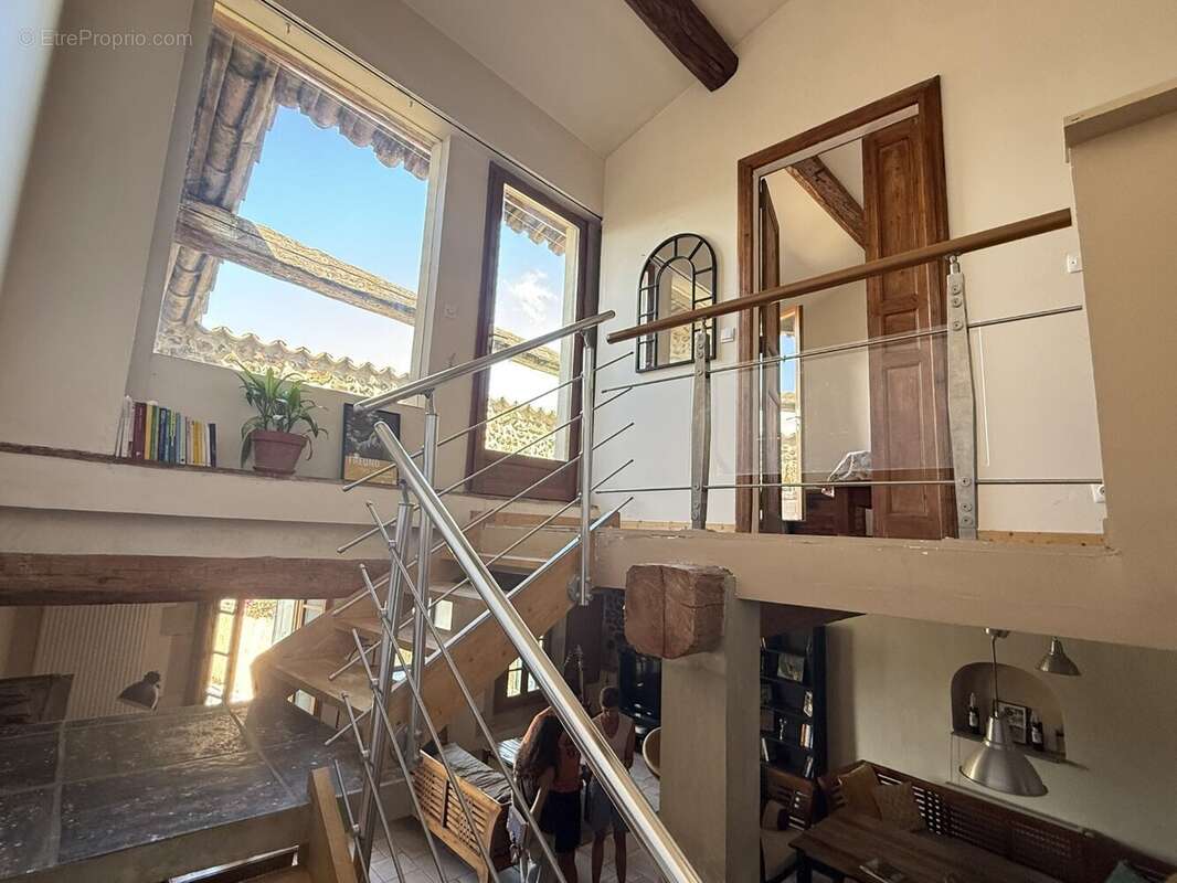 Maison à SAINT-THIBERY