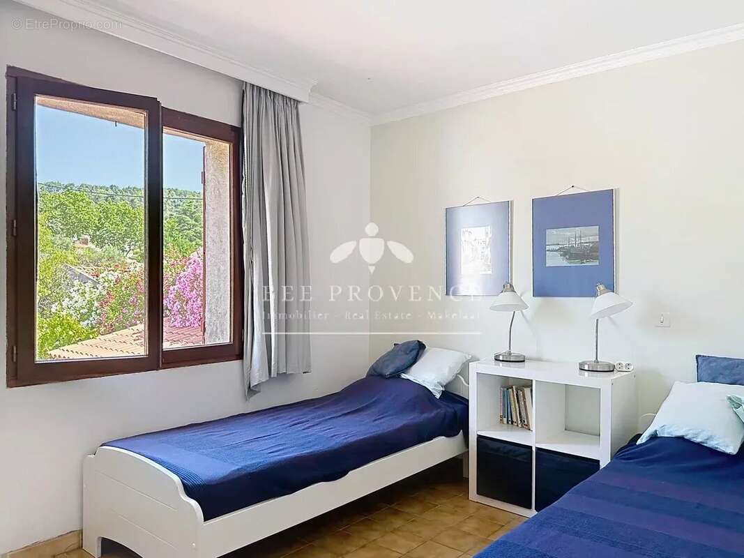 Maison au calme, offrant de nombreuses possibilités, proche des commodités - photo 12