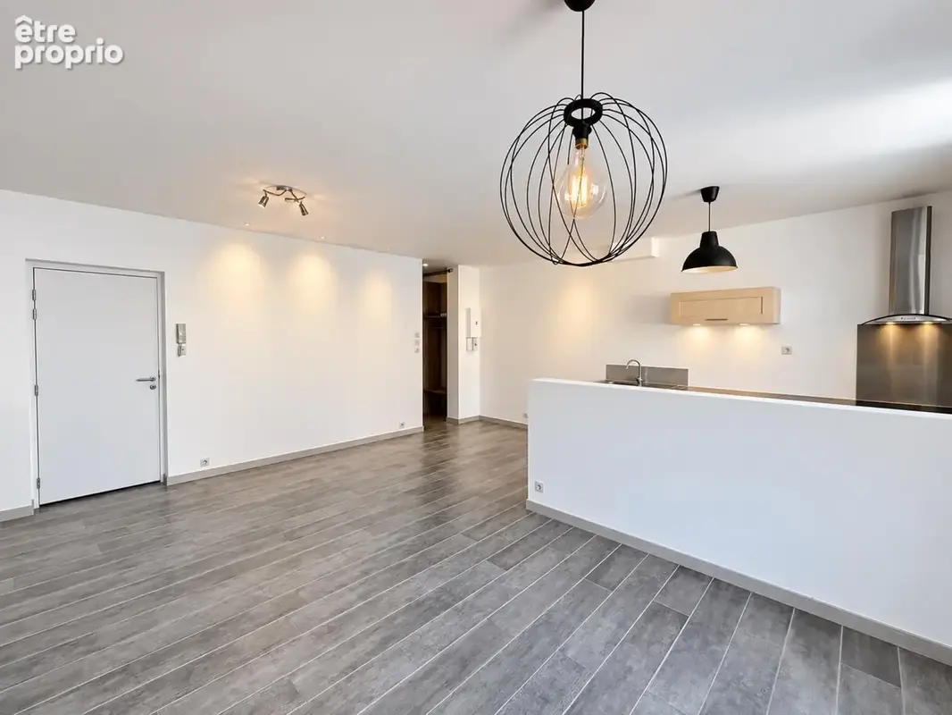 Photo 1 - Appartement à BOURG-DE-PEAGE