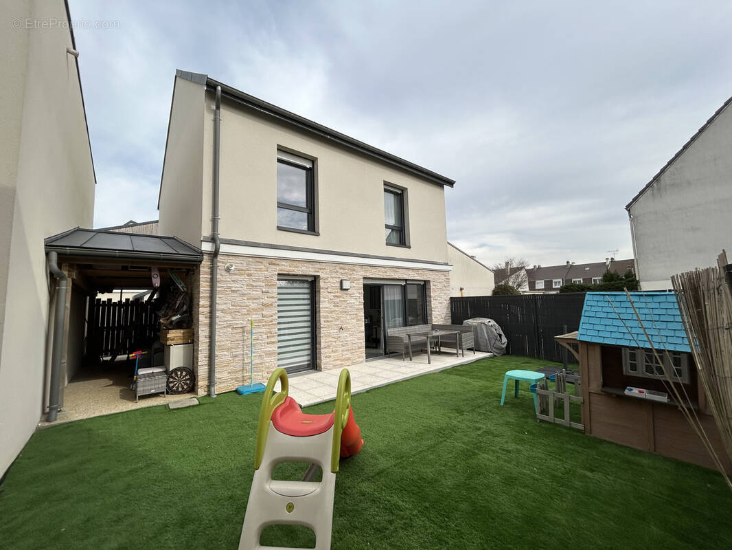 Appartement à MAUREPAS