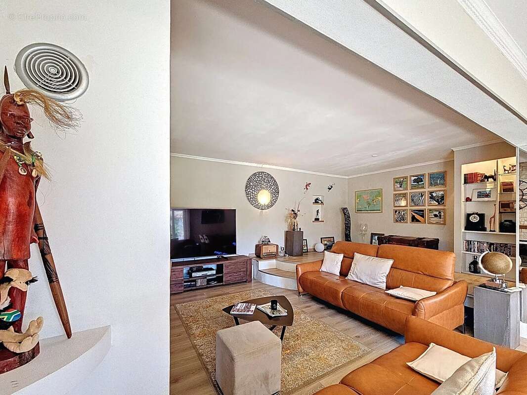 Appartement à MOUGINS