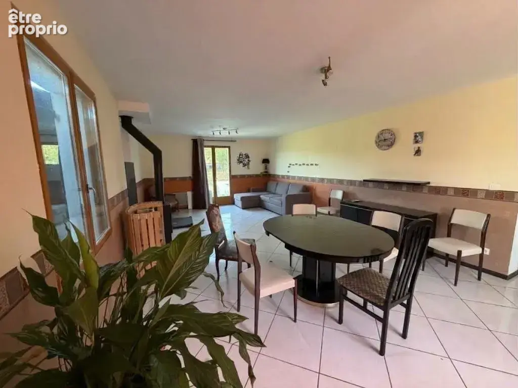 Maison À Vendre Le calme de Clémont dans un cadre lumineux et évolutif - photo 3
