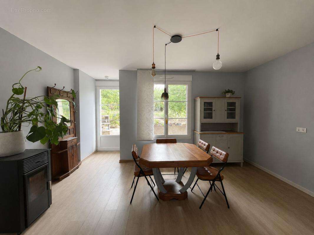Maison à vendre à proximité de Montreuil aux Lions - photo 3