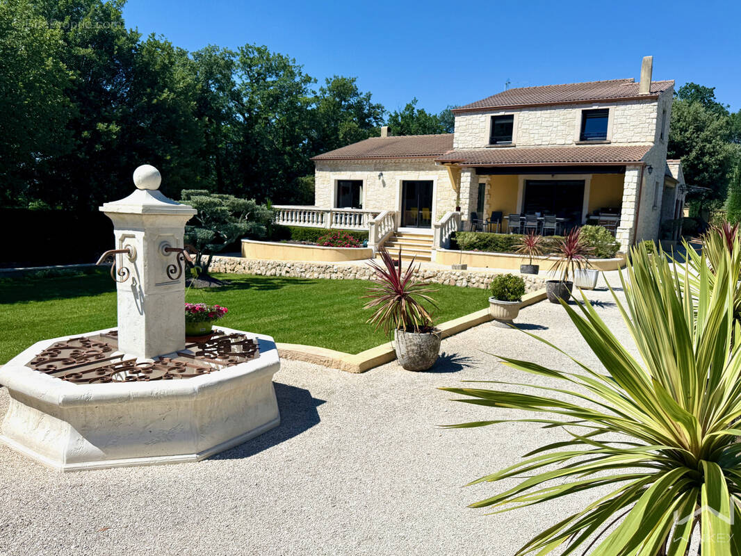 Maison à ROCHEGUDE