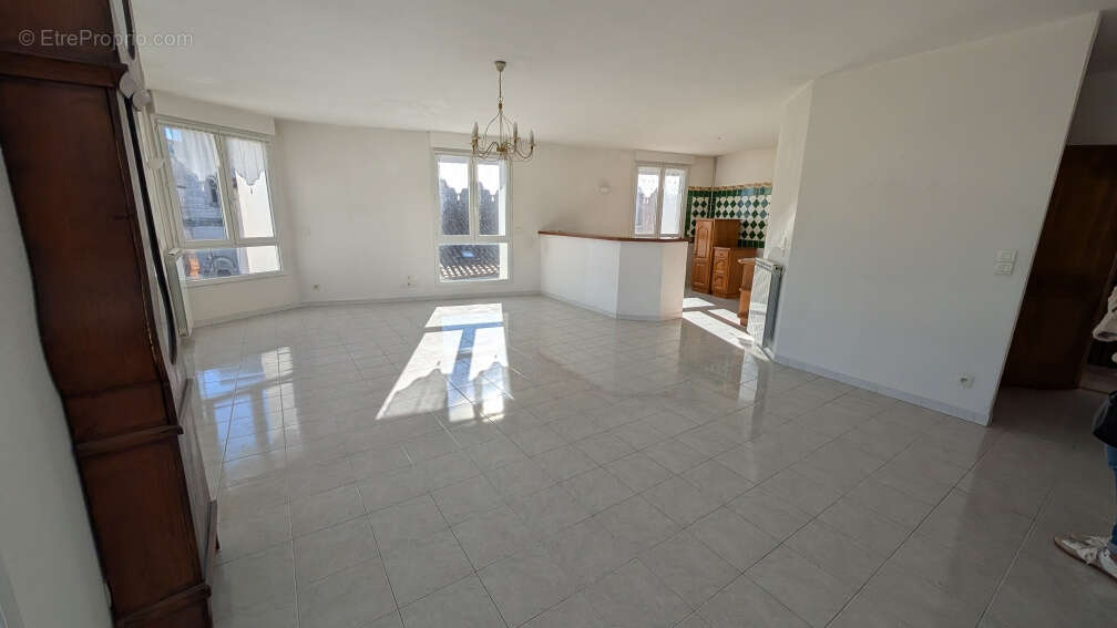 Appartement à GANGES