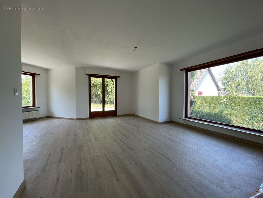Maison 141 m² à Leymen  - photo 2