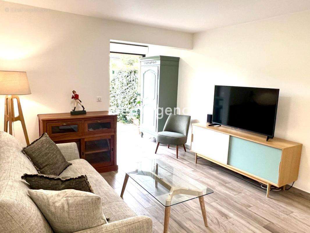 Appartement à SANARY-SUR-MER