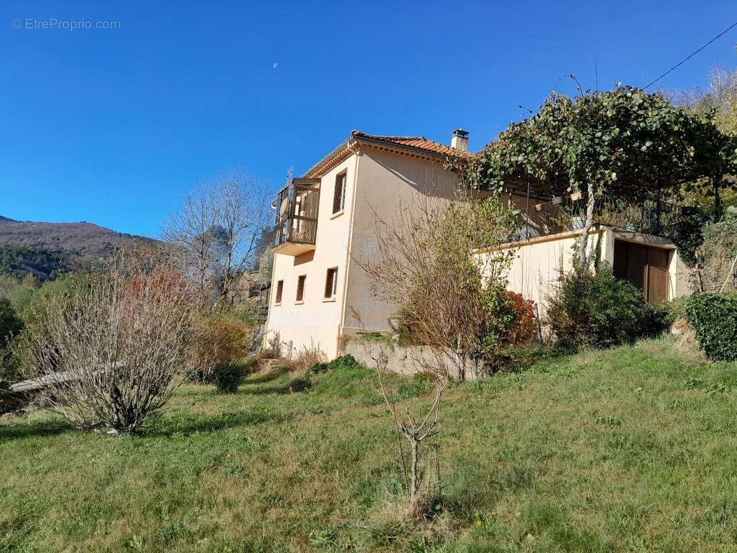 Maison à SAINT-MICHEL-DE-DEZE