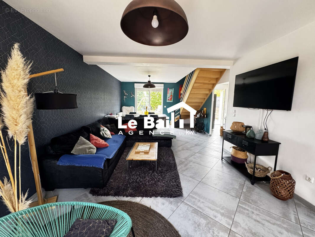 Maison 105 m² à Osny  - photo 6