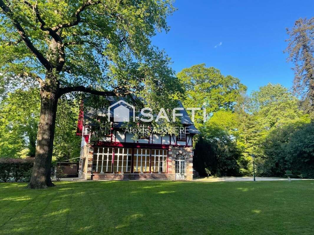 Photo 2 - Maison à MAGNY-LE-HONGRE