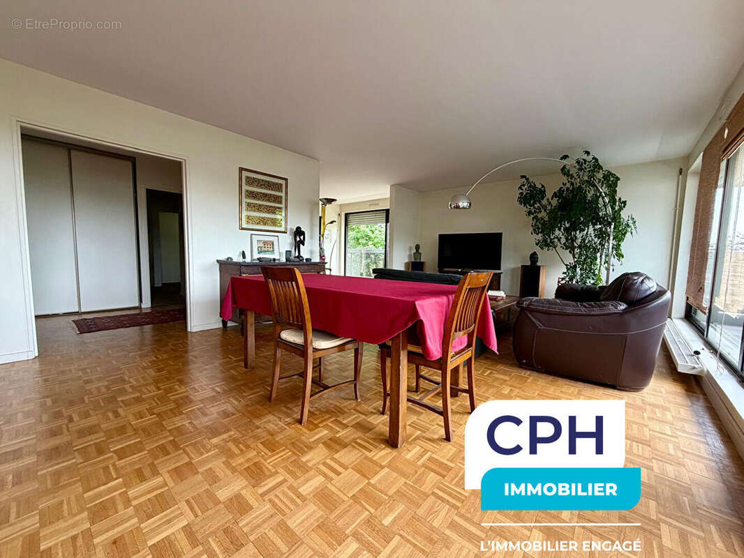 Appartement à LE CHESNAY