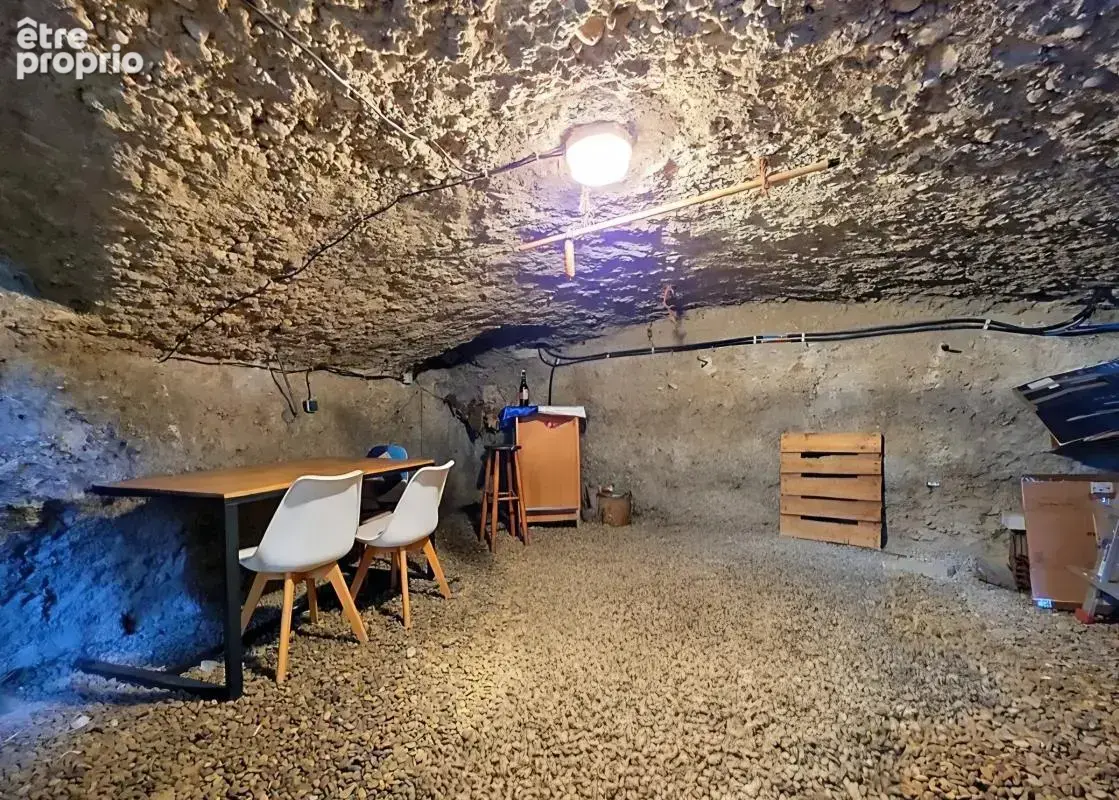 Maison - 4 Chambres - Buanderie - Cave - Jardin - Au cœur du village - Proche commodités - photo 29