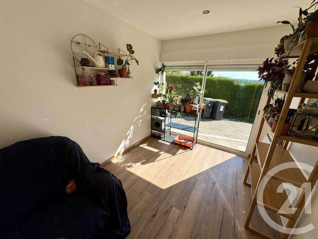 Maison à AIXE-SUR-VIENNE