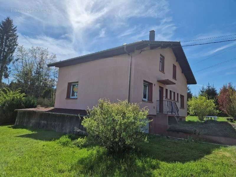 Maison à REMIREMONT