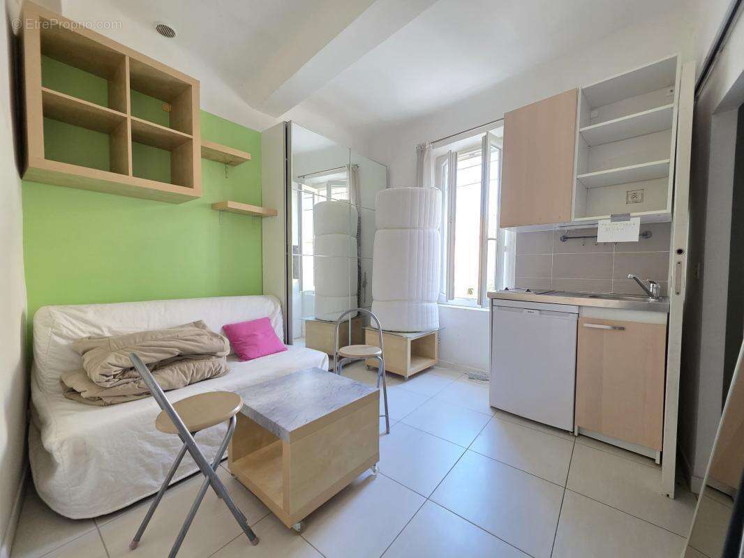 Appartement à SANARY-SUR-MER