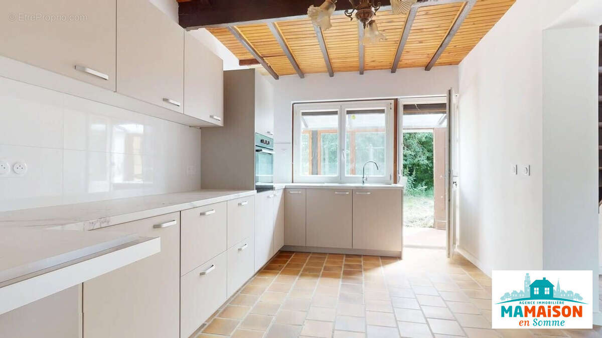 Maison à SAILLY-LAURETTE