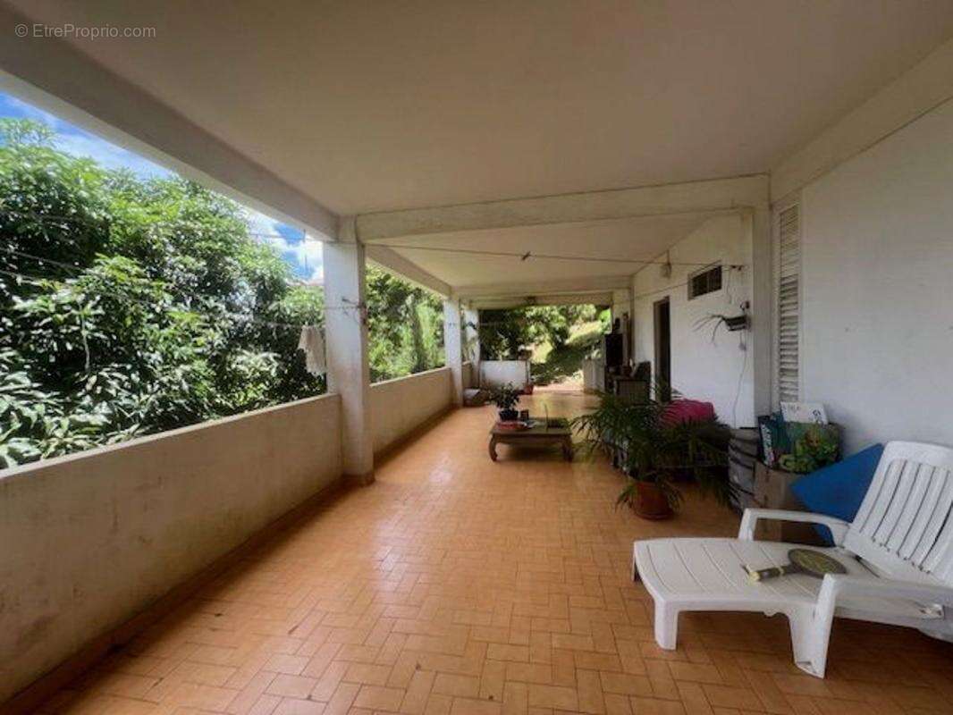 Maison à FORT-DE-FRANCE