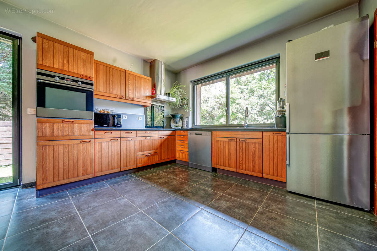 Maison individuelle de plain-pied avec sous-sol complet. - photo 7