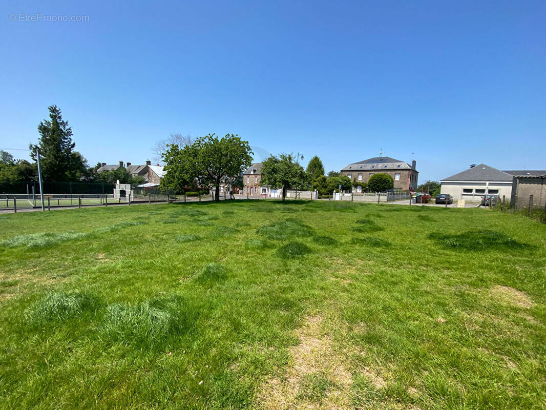 Terrain à TINCHEBRAY