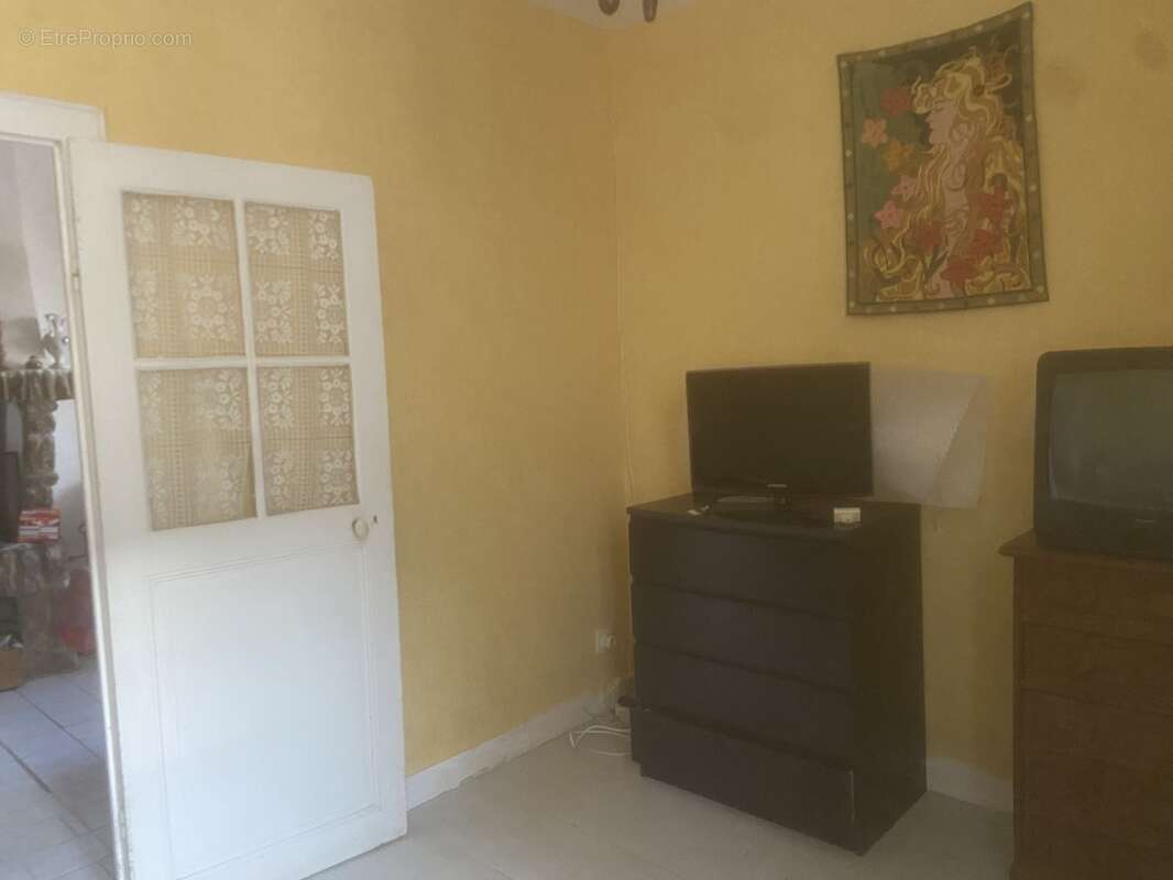 VENDUE.  Maison avec dépendance à 5 minutes de Vermenton - photo 6
