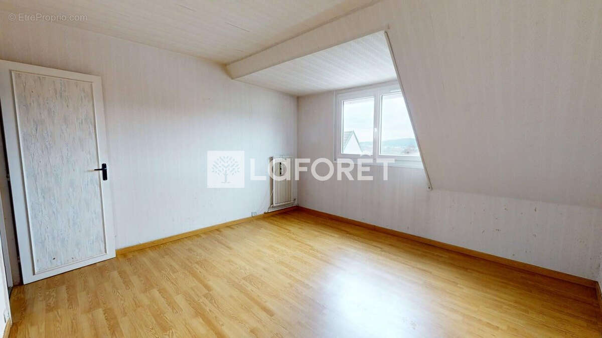 Maison à MONTIVILLIERS