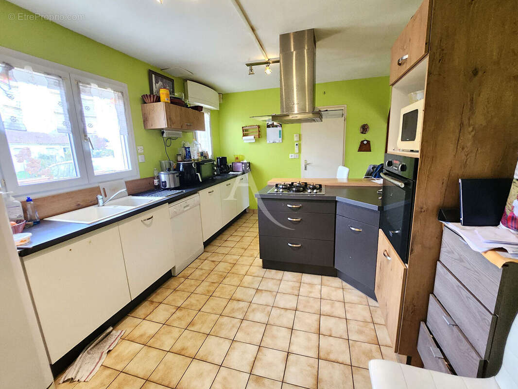 Maison à SAINT-JULIEN-DES-LANDES