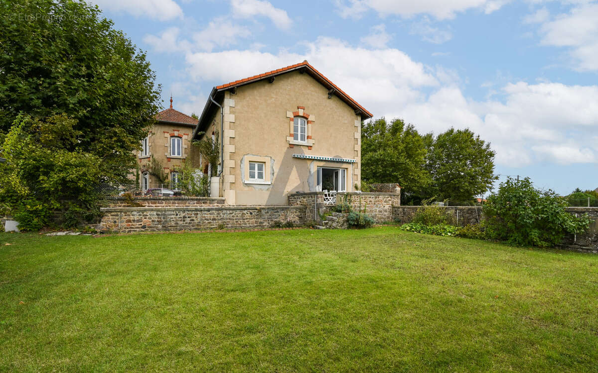 Maison à VILLEFRANCHE-SUR-SAONE