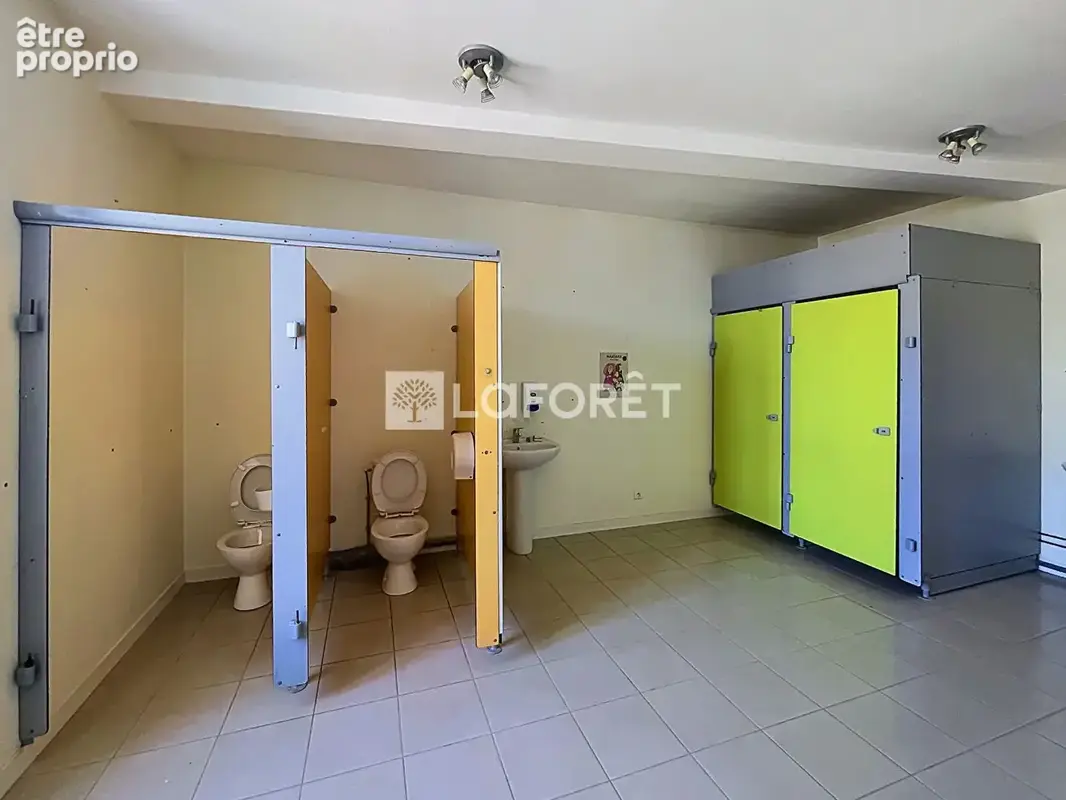 IDEAL INVESTISSEUR! Immeuble Josselin 25 pièce(s) 830 m2 - photo 13