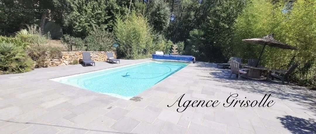 Maison à BESSE-SUR-ISSOLE