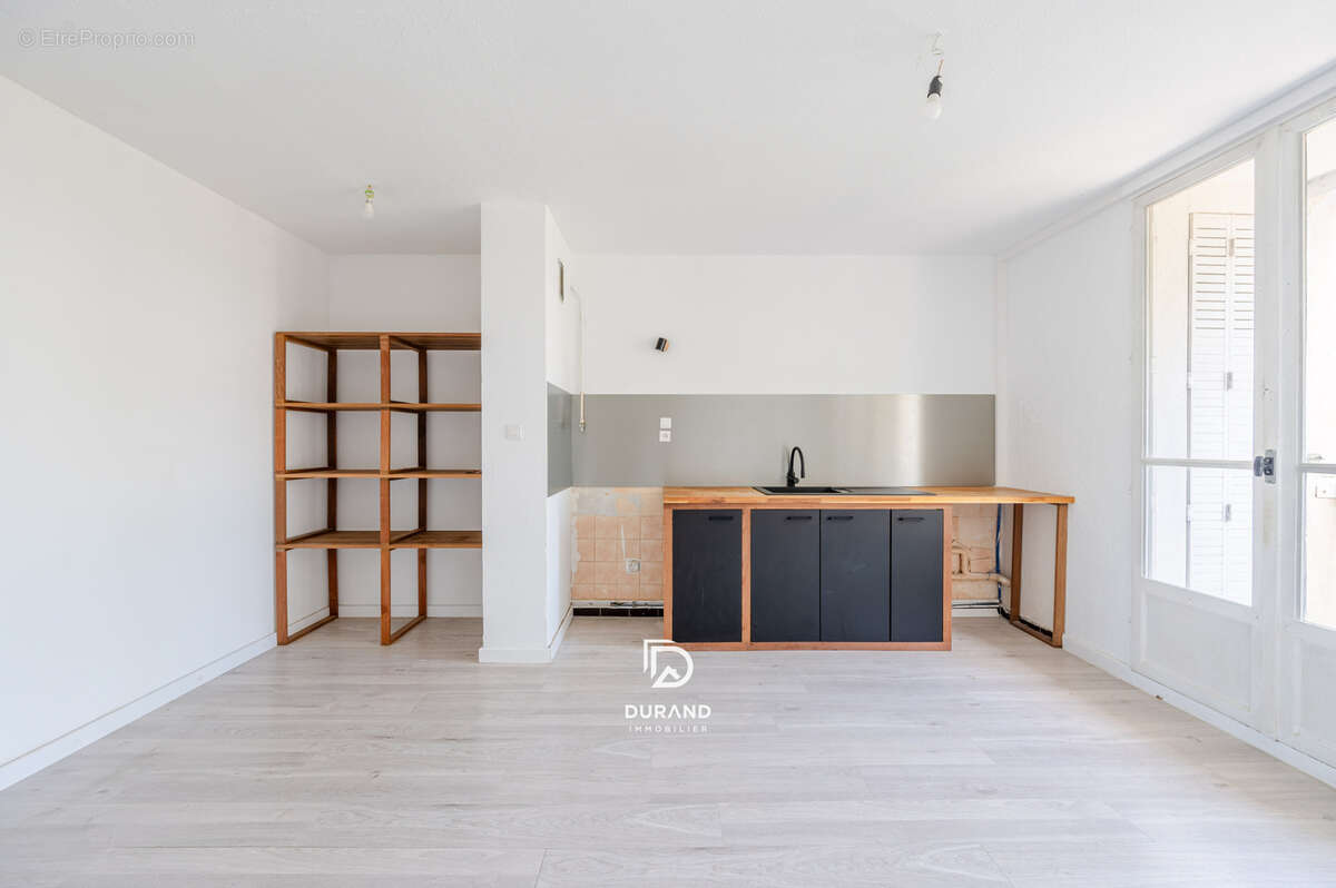 Appartement - terrasses - les caussettes - 13400 aubagne - photo 14