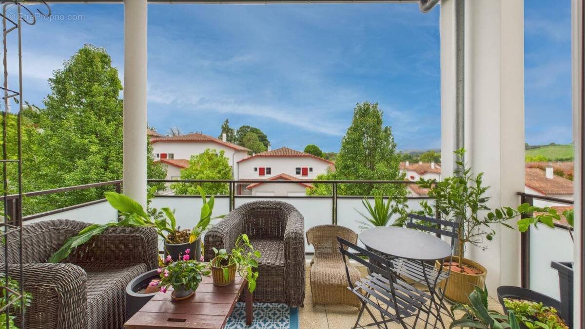 Appartement à SAINT-PEE-SUR-NIVELLE