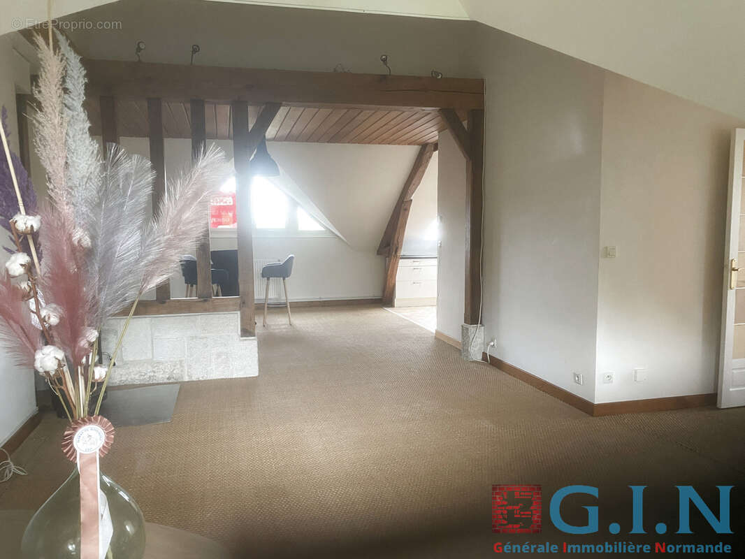 Appartement à SAINT-PIERRE-LES-ELBEUF