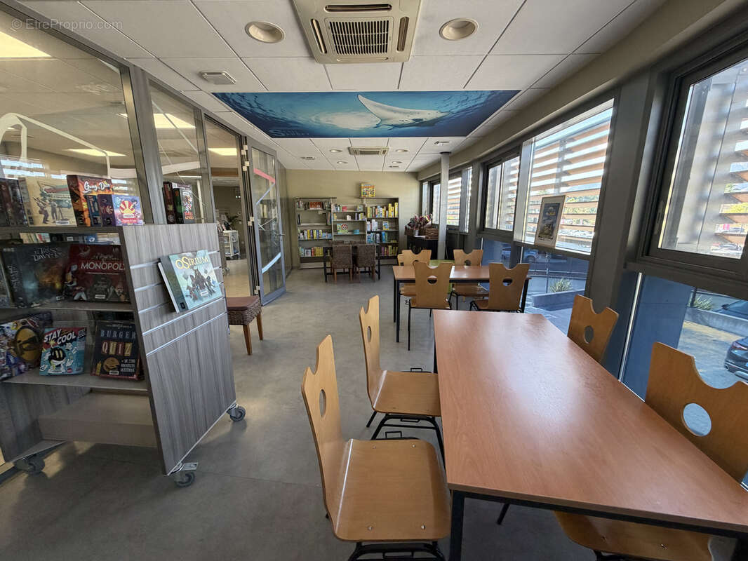 Autre à ROQUEBRUNE-SUR-ARGENS