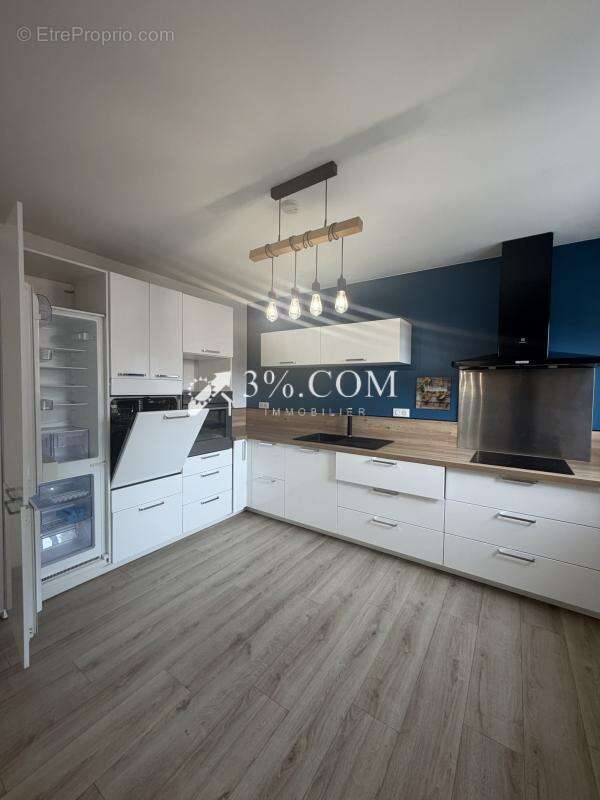 3%.COM lumineux 3 pièces 69m2 rez-de-jardin + garage et park - photo 15