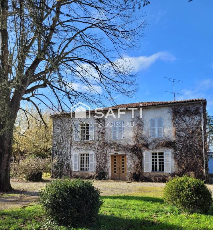 Photo 1 - Maison à FAUILLET