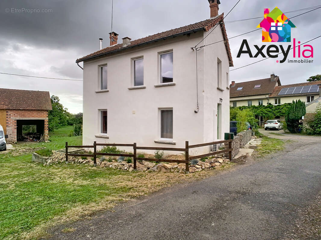 Maison à LAPALISSE