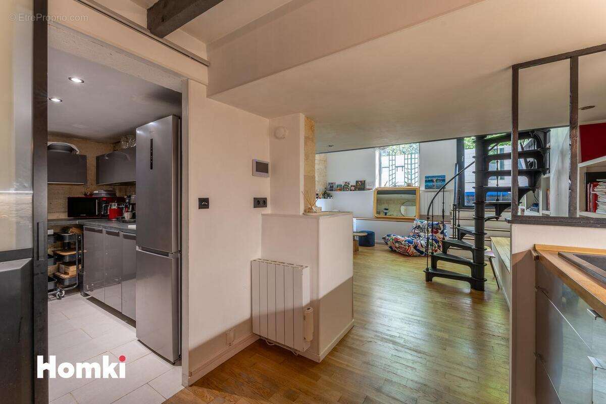 Appartement à BORDEAUX