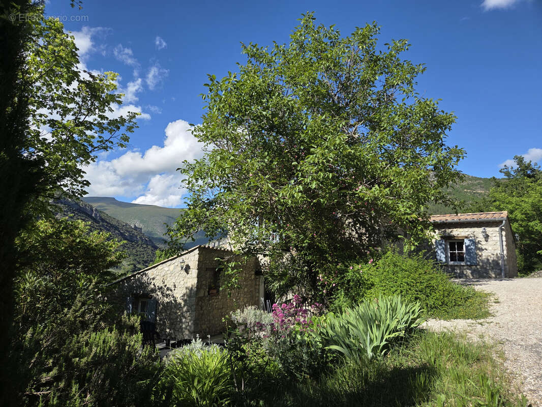 Maison à SAHUNE