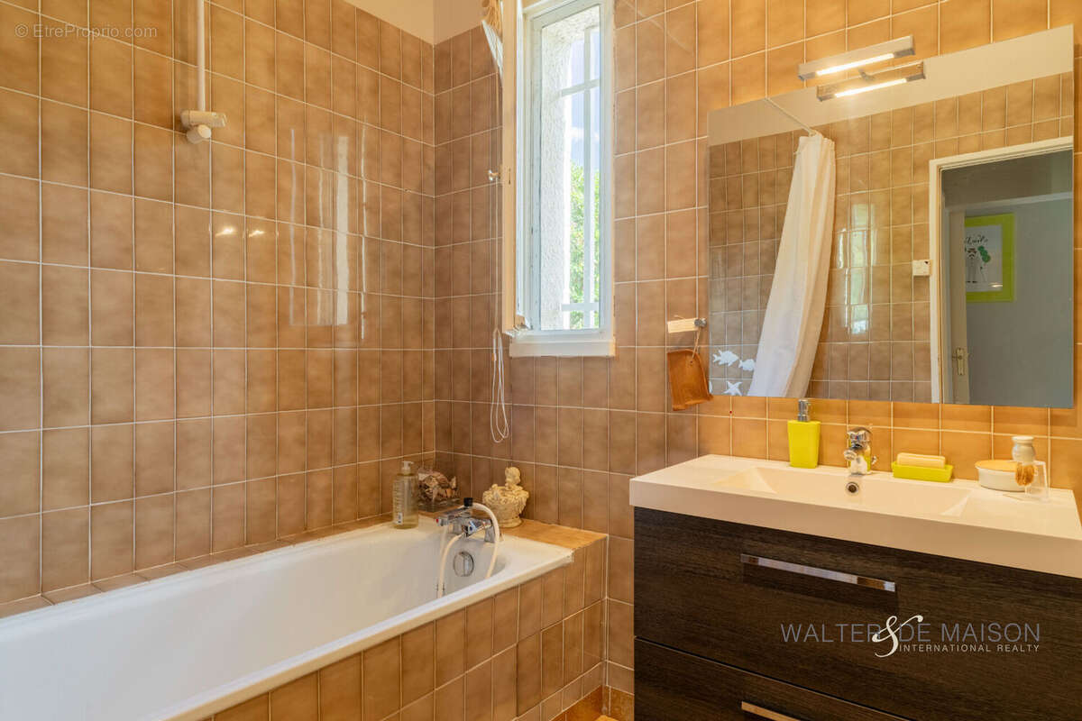 Maison à LES BAUX-DE-PROVENCE