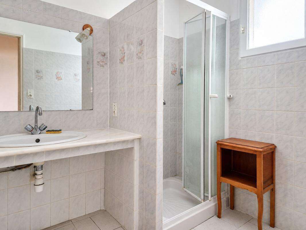 Maison familiale avec grand jardin à Bessé - photo 5