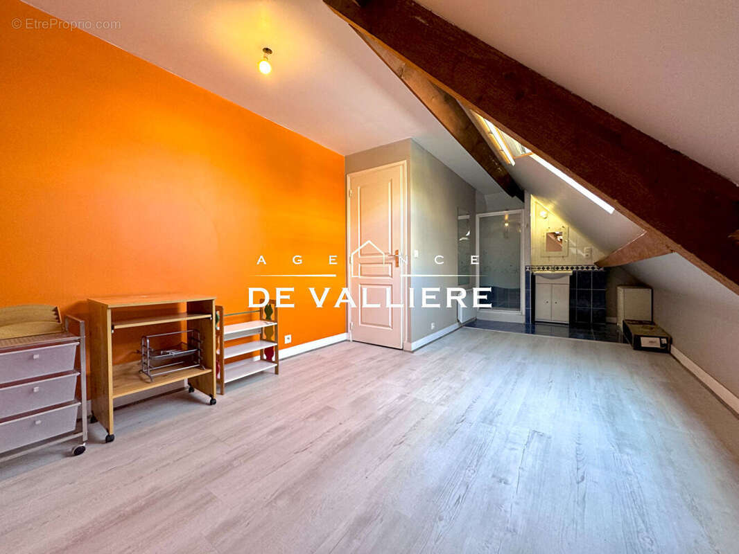 Appartement à NANTERRE