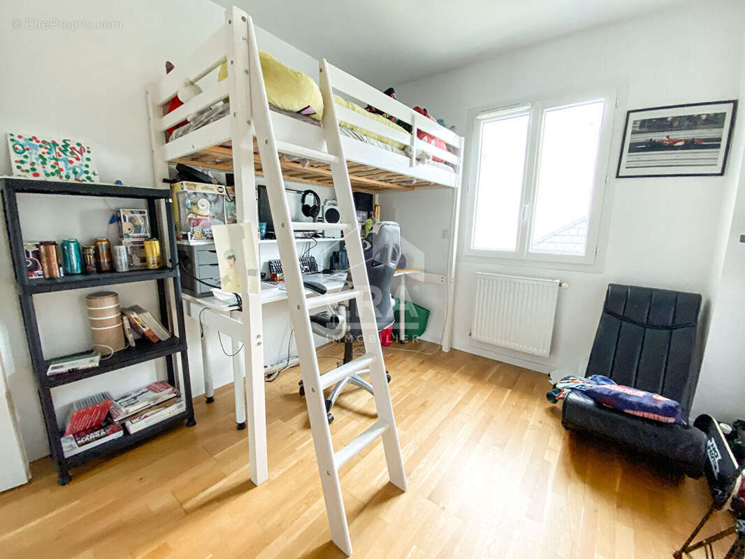 Maison à SARTROUVILLE