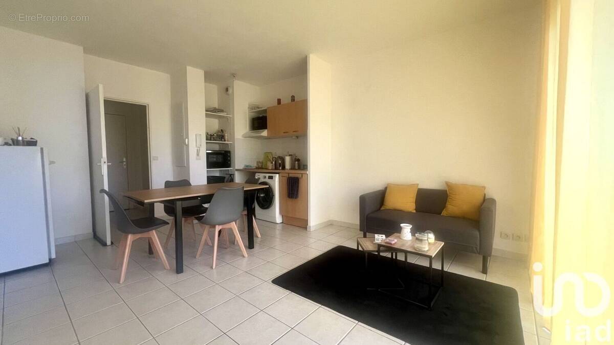 Photo 1 - Appartement à CLERMONT-L&#039;HERAULT