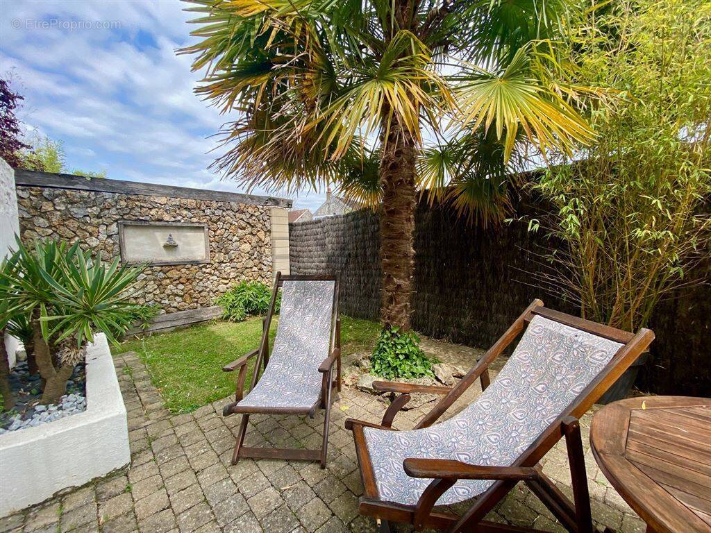 Maison à MONTFORT-L'AMAURY