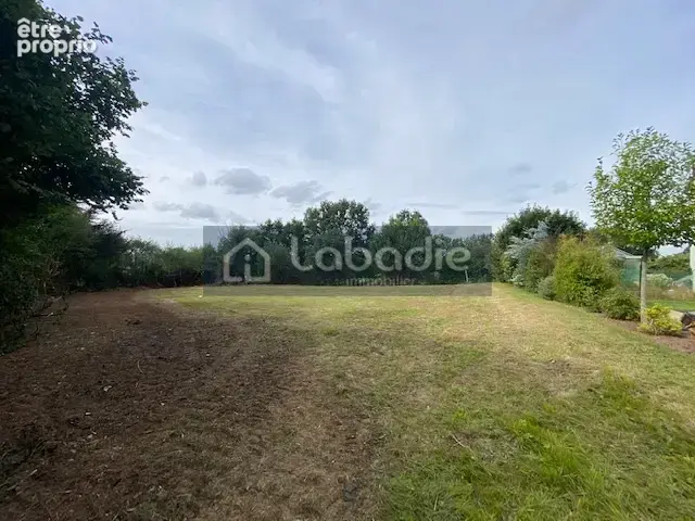 Proche toutes commodités, belle maison en pierres de 188m2, terrain de 3946m2 (possibilité plus). - photo 18