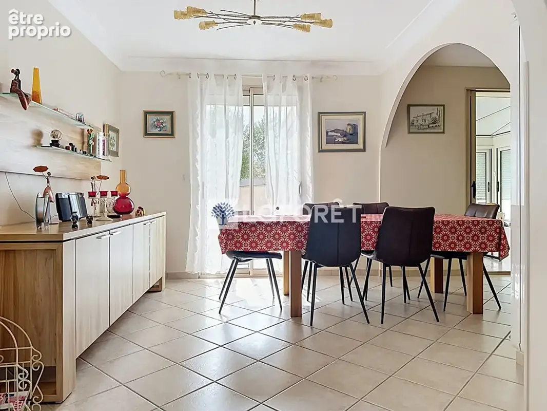 À 10 minutes de Parthenay - Maison chaleureuse de 110 m2 avec beaux espaces - photo 8