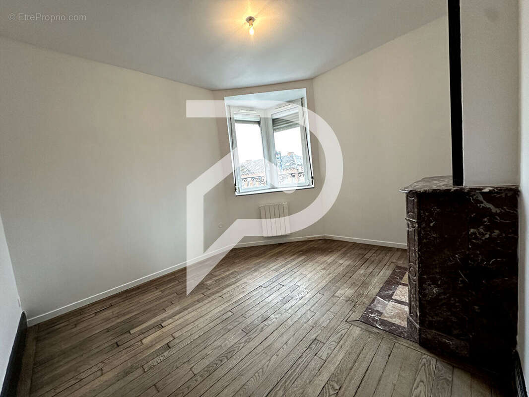 Appartement à LOUVROIL