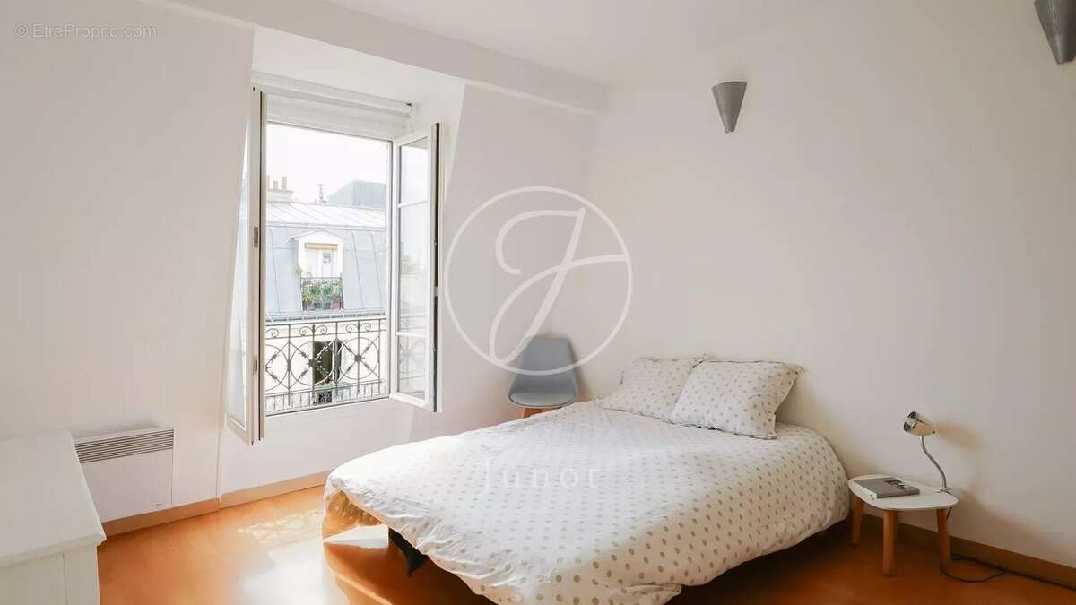 Appartement à PARIS-4E